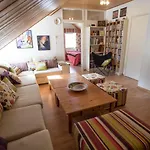 Loma-asunnot Moonlight House Large With Sauna And Free Parking Rovaniemi