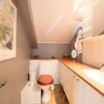 Moonlight House Large With Sauna And Free Parking Loma-asunnot *