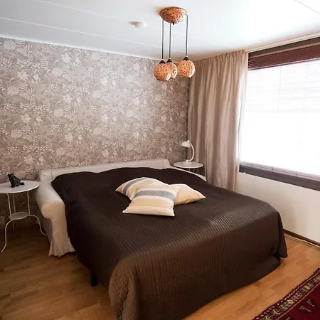 Loma-asunnot Moonlight House Large With Sauna And Free Parking *
